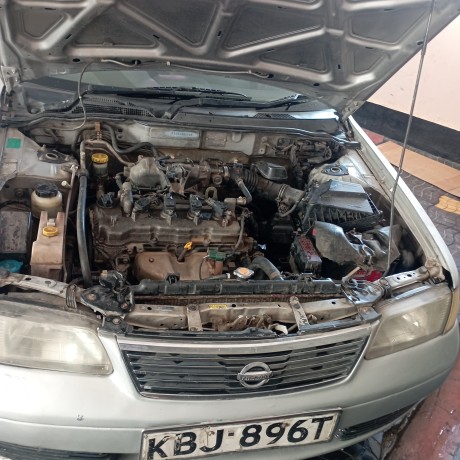 nissan-sunny-b15-2002-big-3