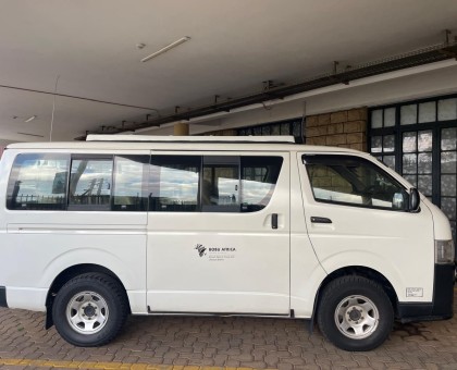 Toyota Hiace 2016