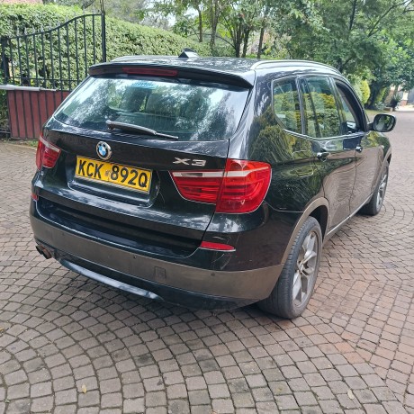 bmw-x3-2011-big-11