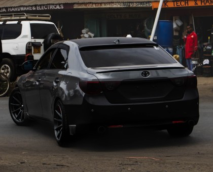 Toyota Mark X Premium 2011