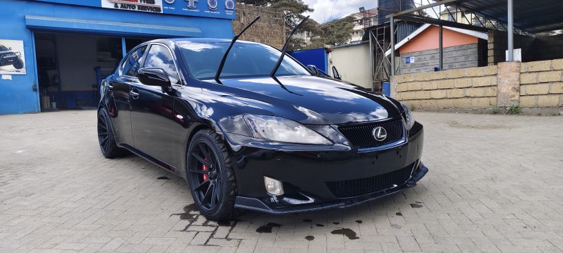 lexus-is250-2008-big-5