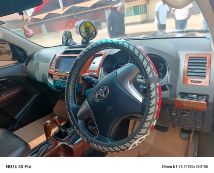 Toyota Hilux 2016
