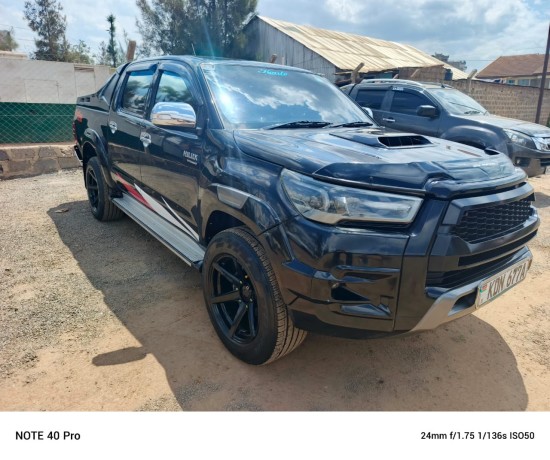 toyota-hilux-2016-big-8