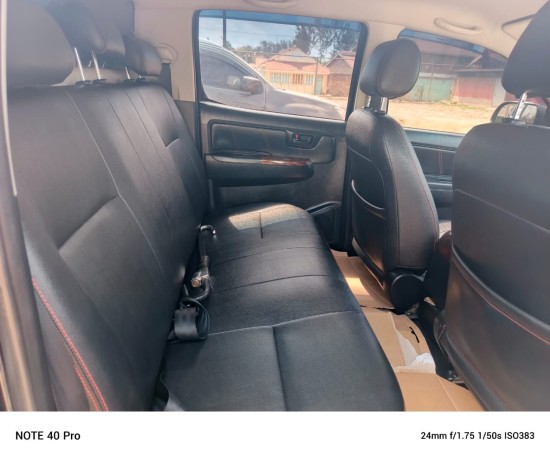 toyota-hilux-2016-big-4