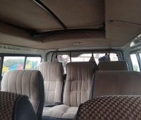 toyota-hiace-2012-small-1