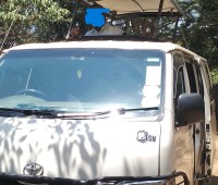 toyota-hiace-2012-small-2