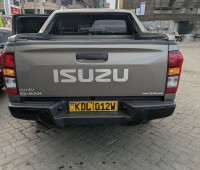 isuzu-dmax-2025-small-2