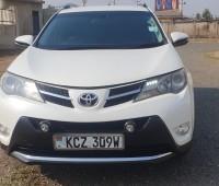 toyota-rav4-2012-small-3