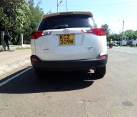 toyota-rav4-2012-small-0