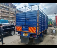 isuzu-nkr-2017-small-1