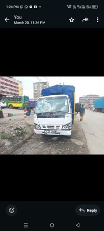 isuzu-nkr-2017-big-0