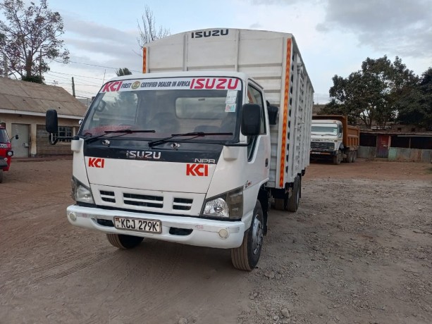 isuzu-npr-2016-big-11