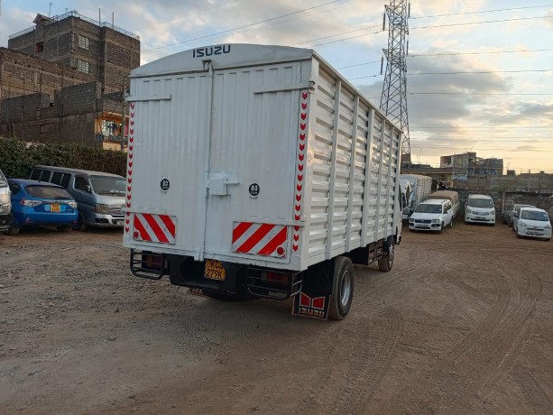 isuzu-npr-2016-big-3