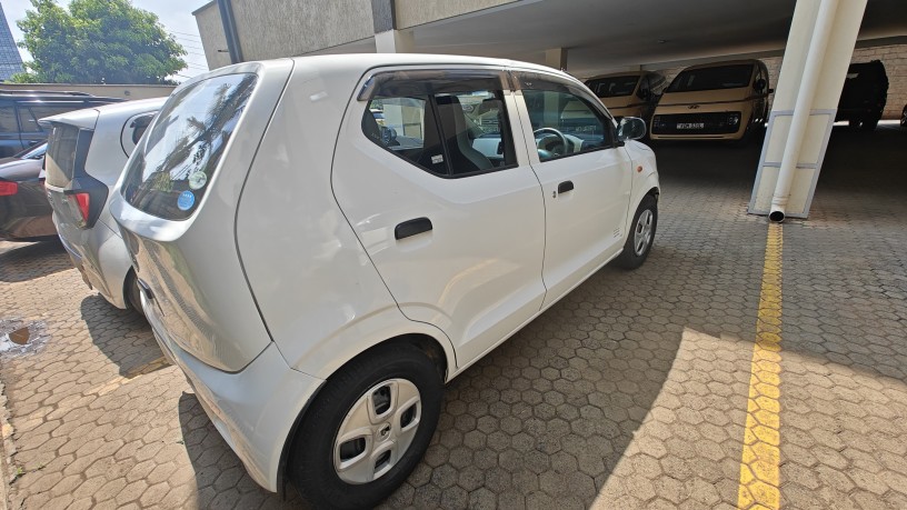 suzuki-alto-2017-big-0