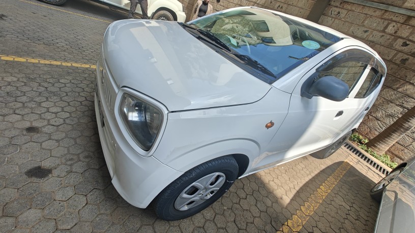 suzuki-alto-2017-big-1