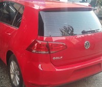 volkswagen-golf-1400cc-2016-small-1