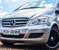 mercedes-benz-viano-2012-small-9