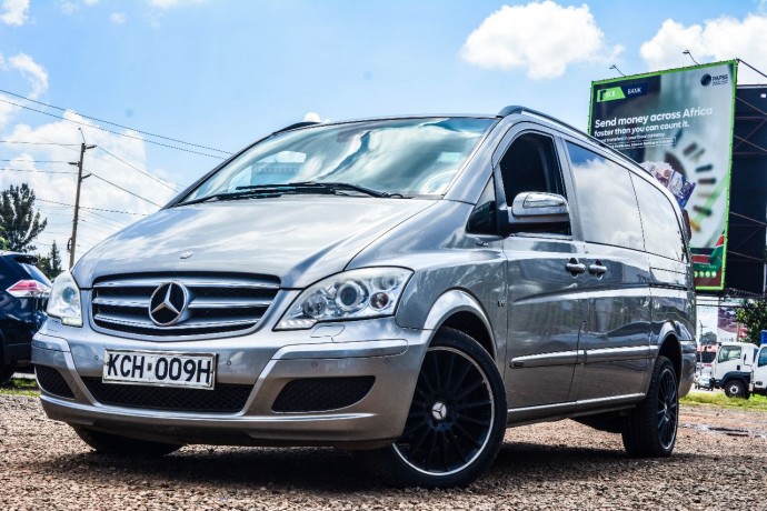 mercedes-benz-viano-2012-big-4