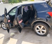 nissan-dualis-2010-small-3