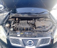 nissan-dualis-2010-small-2