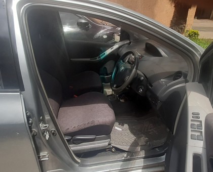 Toyota vitz 2008