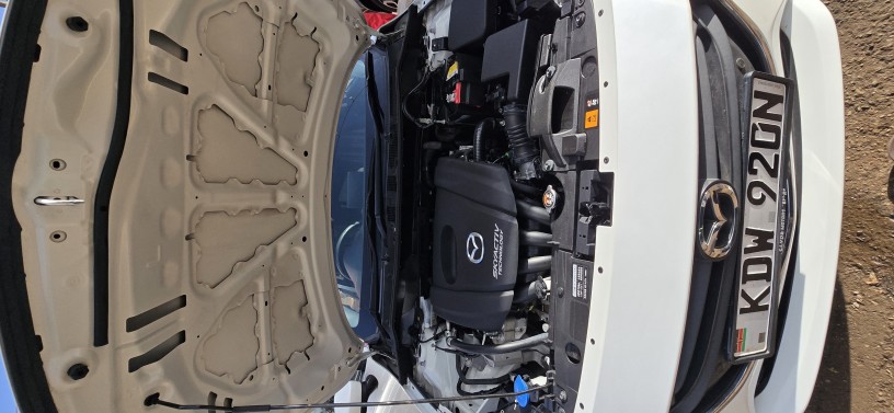 mazda-demio-2019-big-13