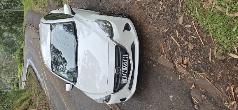 mazda-demio-2019-big-12