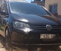 volkswagen-sharan-2016-small-4