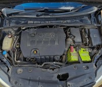 toyota-avensis-2016-small-1