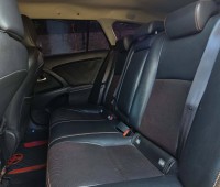 toyota-avensis-2016-small-3