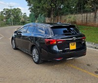 toyota-avensis-2016-small-9