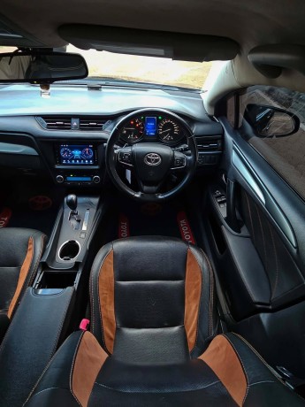 toyota-avensis-2016-big-0