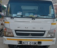 mitsubishi-canter-2017-small-2