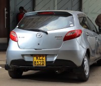 mazda-demio-2013-small-3