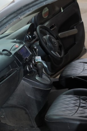 mazda-demio-2013-big-4
