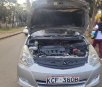 toyota-wish-2009-small-2