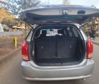 toyota-wish-2009-small-1