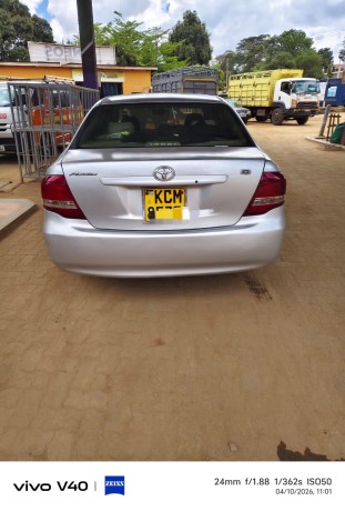 toyota-axio-2010-big-4
