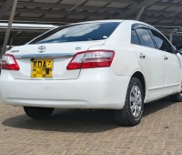 toyota-premio-260-2013-small-1