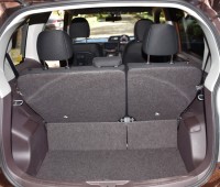 toyota-spade-2014-brown-small-3