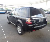 land-rover-freelander-2014-black-small-4