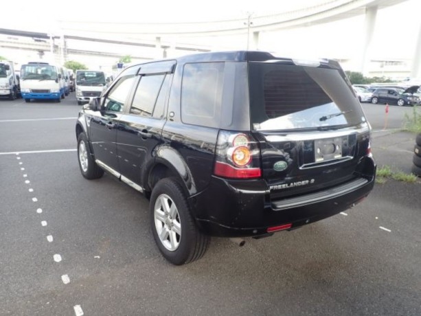 land-rover-freelander-2014-black-big-4