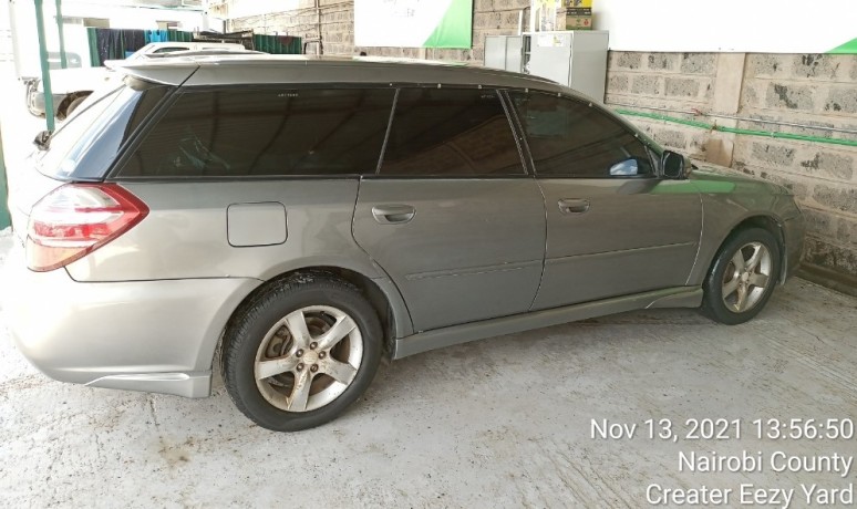 clean-subaru-legacy-2007-available-for-sale-big-3