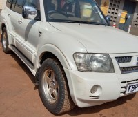 pajero-exceed-small-1