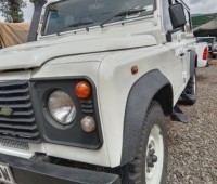 land-rover-defender-small-0