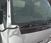 isuzu-lorry-small-1