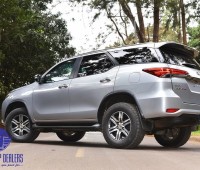 toyota-fortuner-2016-gd-6-small-5