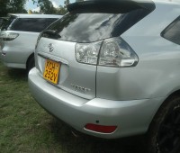 toyota-harrier-small-9