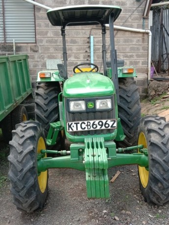 tractor-john-deere-big-7