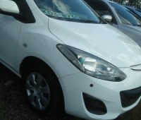 mazda-demio-small-6